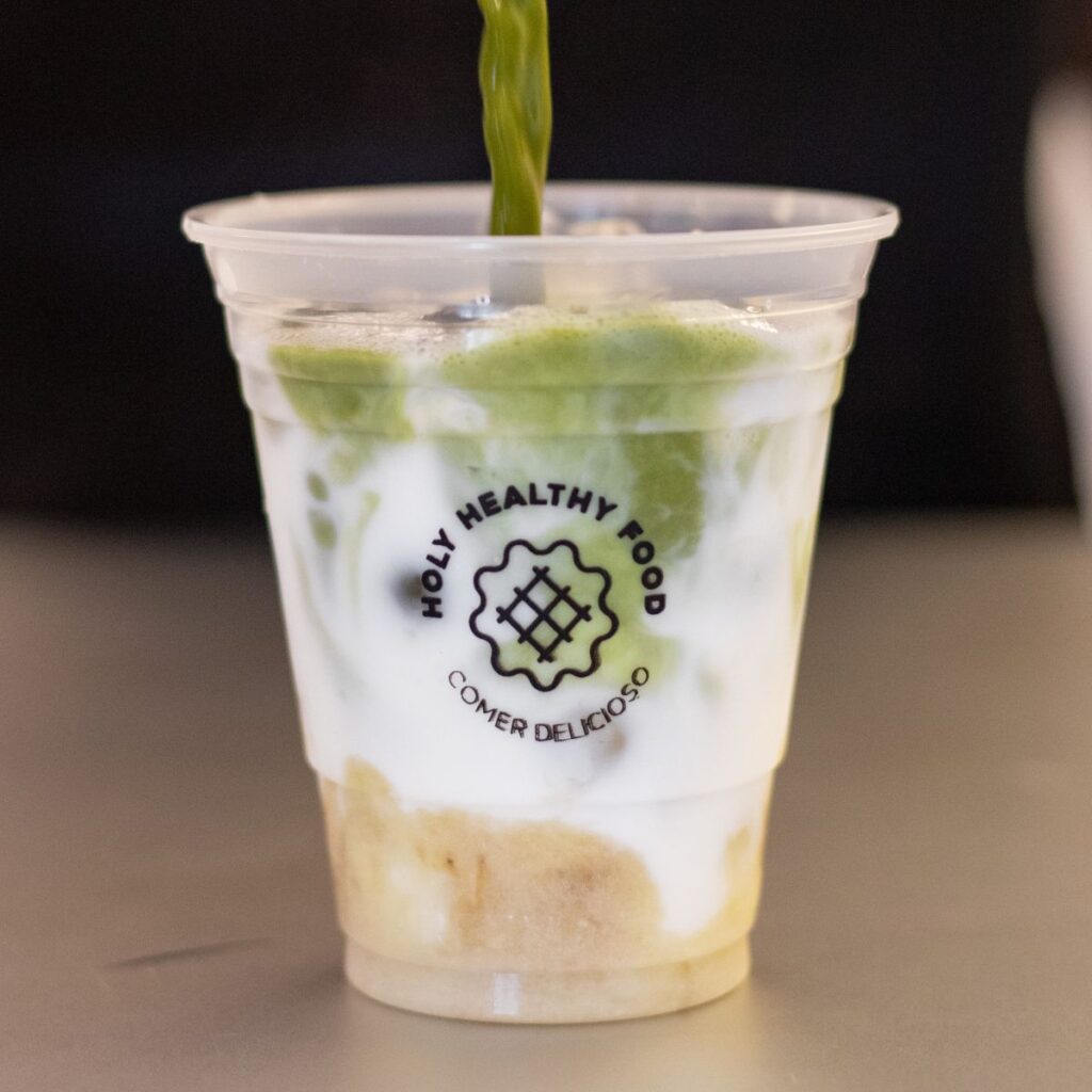 HOLY HEALTH FOOD COMIDA SALUDABLE EN PUERTO VALLARTA